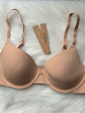 SKIMS Fits Everybody Tshirt Bra 32B BA-DEM-9221